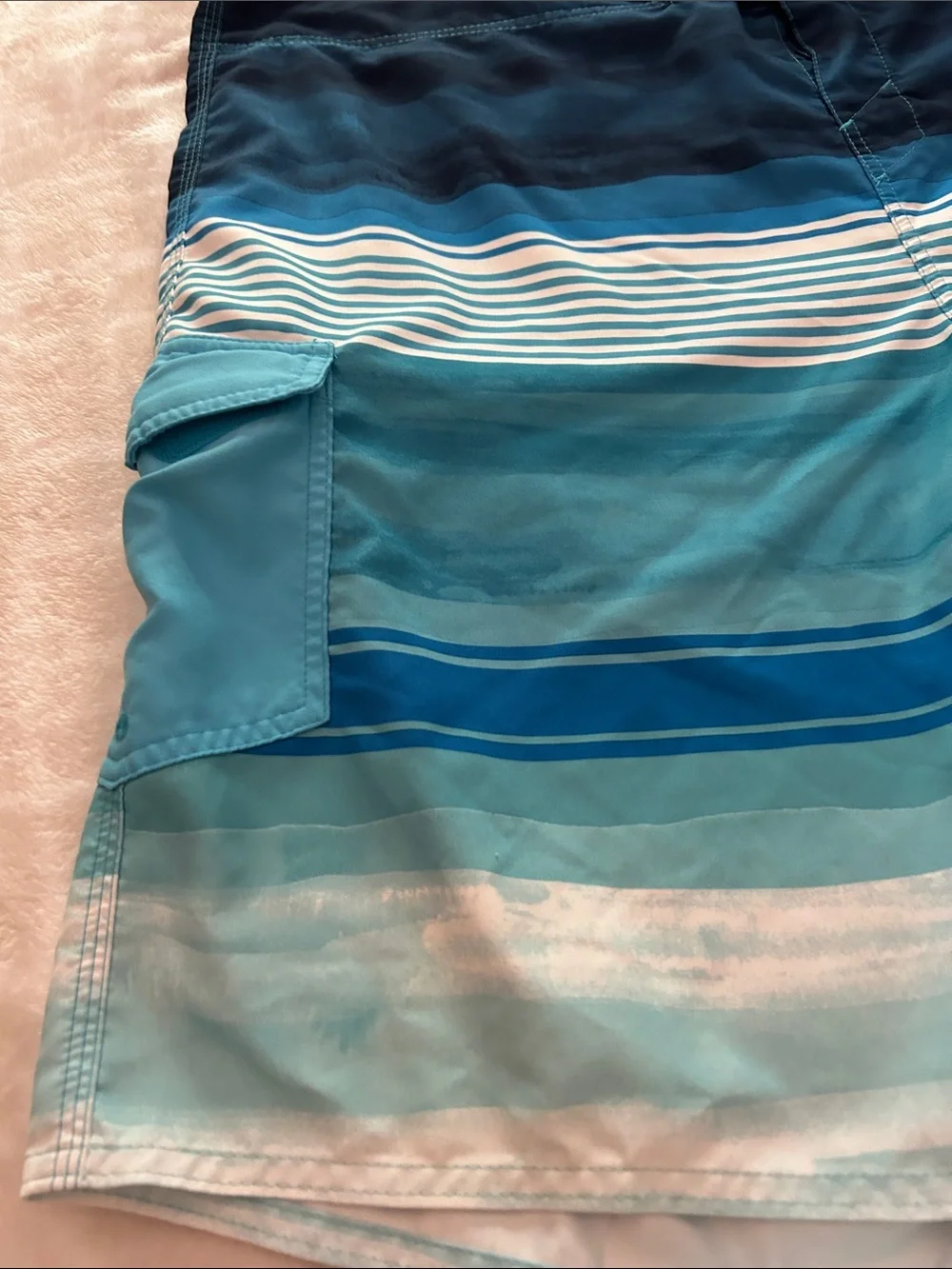 O'Neill Men’s Santa Cruz Stripe Boardshorts Size 42W, 11 inseam